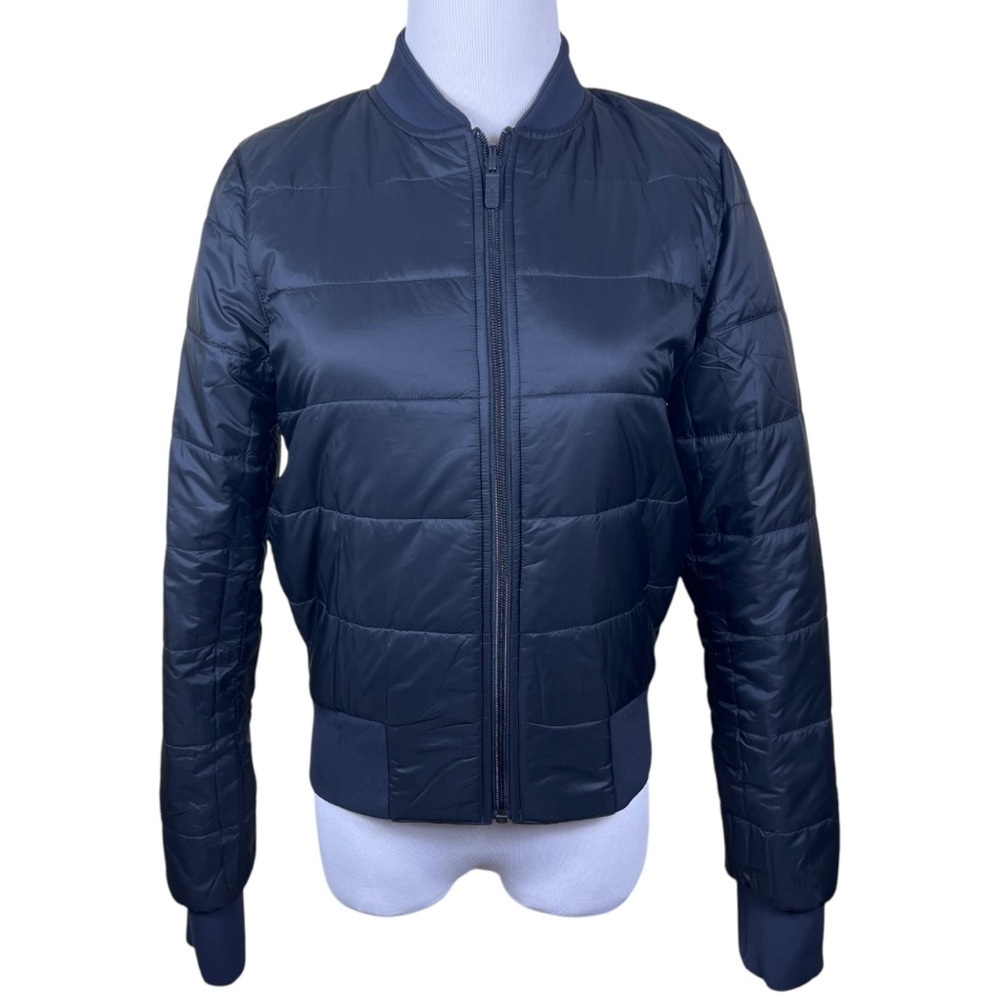 Lululemon Reversible Insulated Quilted Bomber Jacket Black 4
Water Repellent Zip - Picture 3 of 11